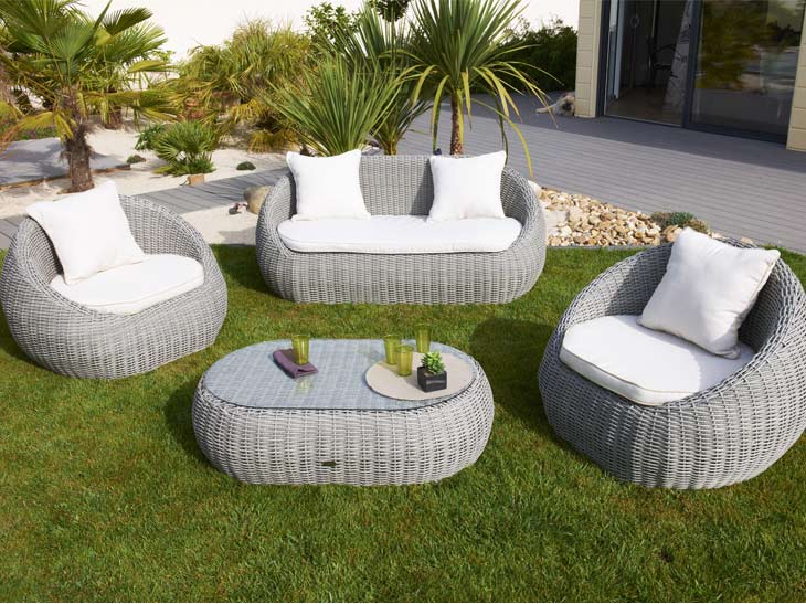 Meubles de jardin en rotin