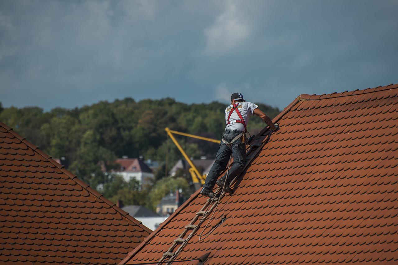 Travaux de toiture : comment trouver un bon couvreur ?