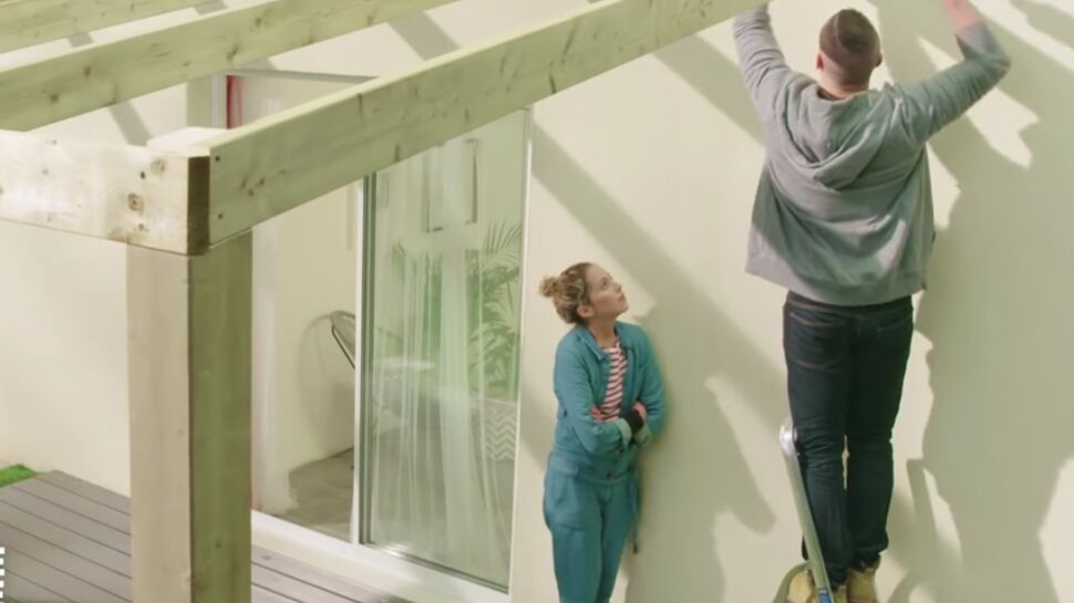 Construire votre propre pergola en bois : un projet abordable et personnalisé pour embellir votre jardin